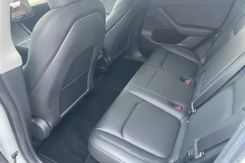 Tesla Model Y din 2022 cu 56.500 km - oferta TES156739 - foto 12