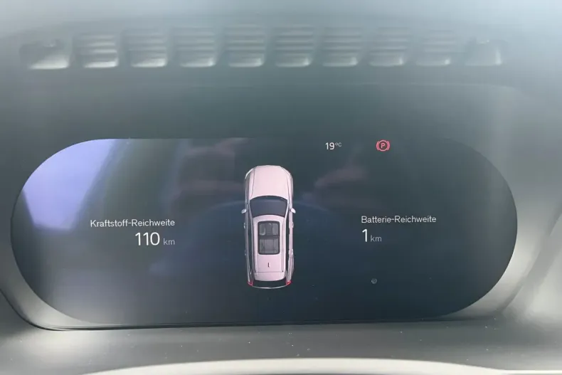 Volvo XC90 din 2024 cu 8.535 km - oferta VOL156741 - foto 17