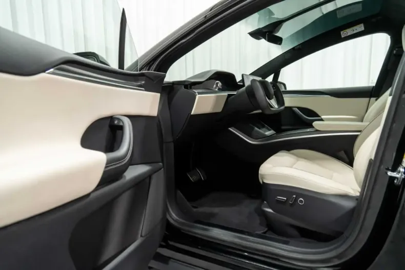 Tesla Model X din 2023 cu 57.494 km - oferta TES156742 - foto 14