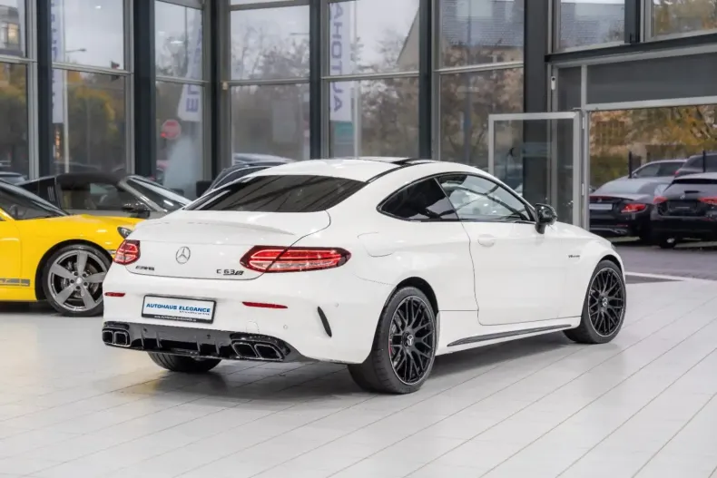 Mercedes-Benz C 63 AMG din 2020 cu 10.897 km - oferta MER156743 - foto 10