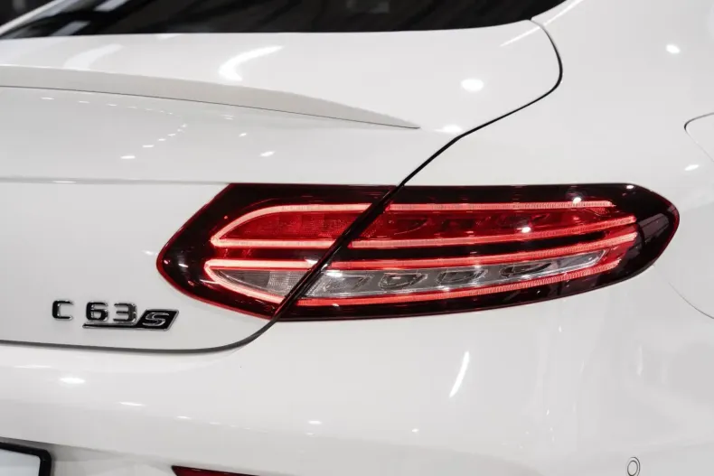 Mercedes-Benz C 63 AMG din 2020 cu 10.897 km - oferta MER156743 - foto 14