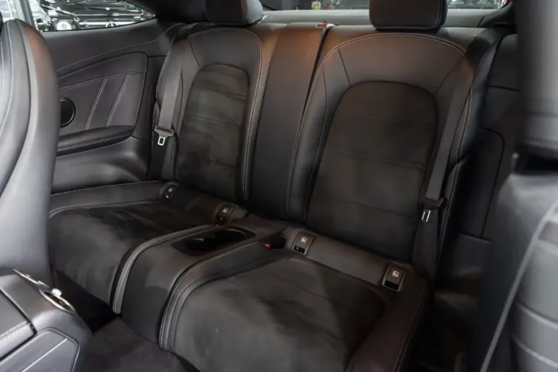 Mercedes-Benz C 63 AMG din 2020 cu 10.897 km - oferta MER156743 - foto 17