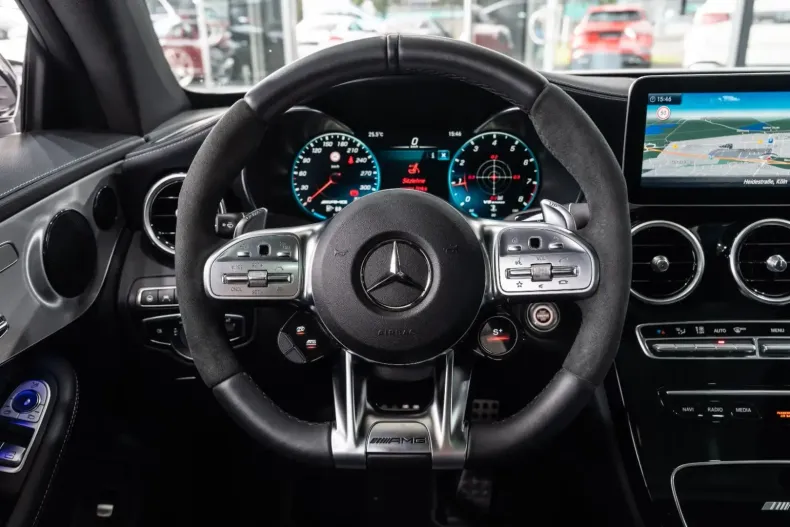 Mercedes-Benz C 63 AMG din 2020 cu 10.897 km - oferta MER156743 - foto 19