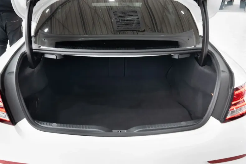 Mercedes-Benz C 63 AMG din 2020 cu 10.897 km - oferta MER156743 - foto 30