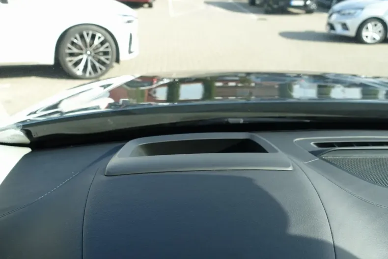 Volvo XC90 din 2024 cu 29.729 km - oferta VOL156747 - foto 9