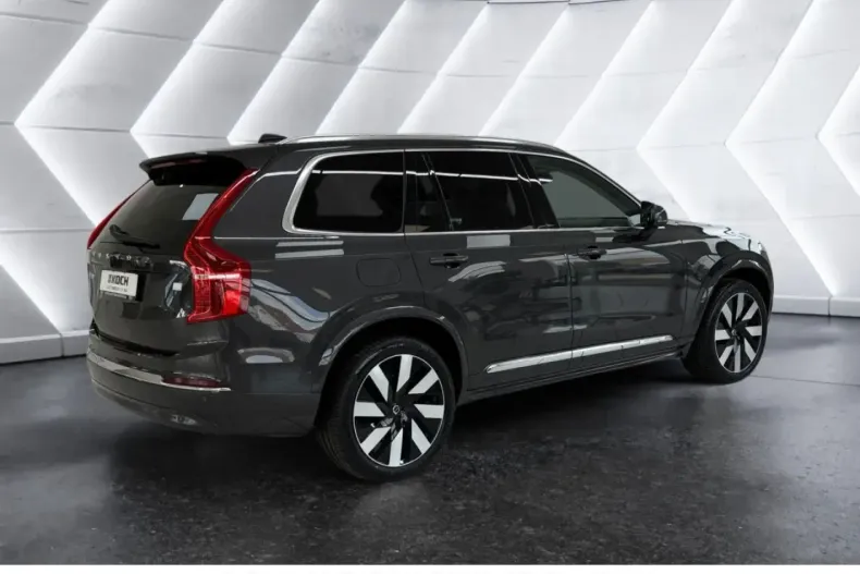 Volvo XC90 din 2024 cu 17.550 km - oferta VOL156749 - foto 3