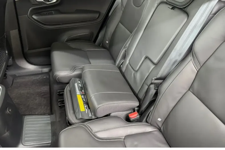 Volvo XC90 din 2024 cu 17.550 km - oferta VOL156749 - foto 15