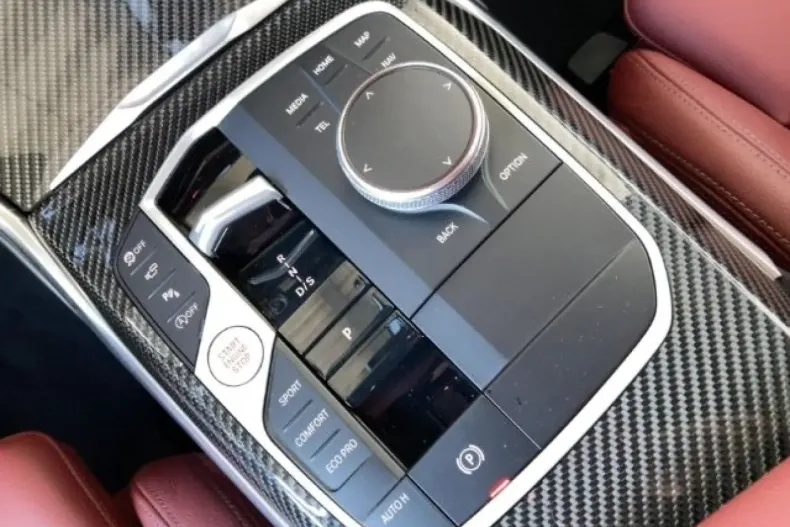 BMW 330 din 2024 cu 22.314 km - oferta BMW156751 - foto 10