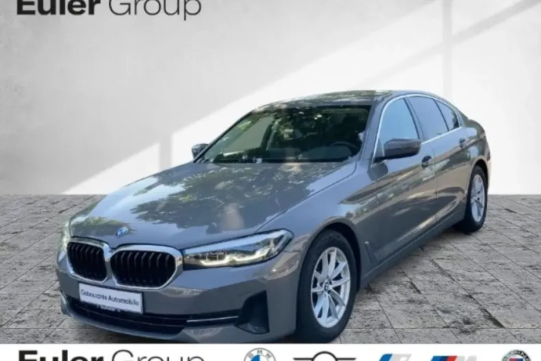BMW 520 din 2022 cu 72.687 km - oferta BMW156754 - foto 1