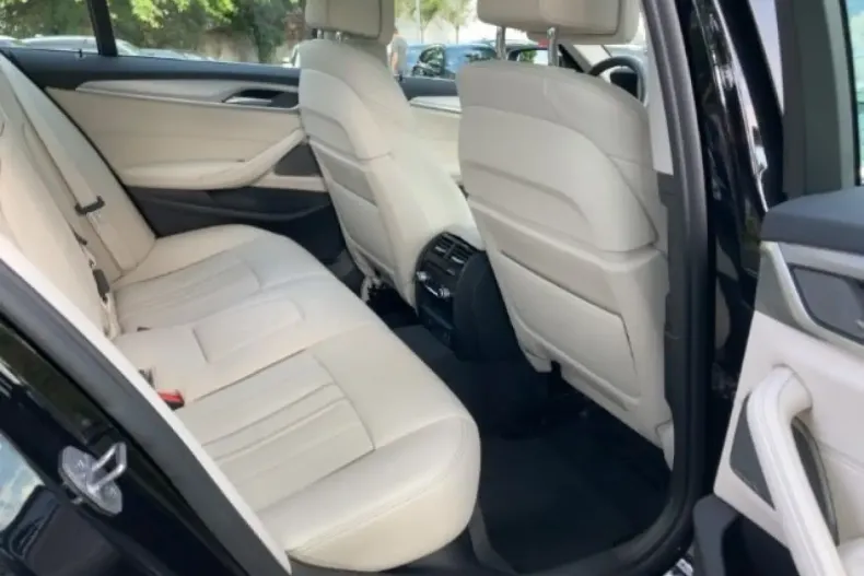 BMW 540 din 2022 cu 92.790 km - oferta BMW156755 - foto 14