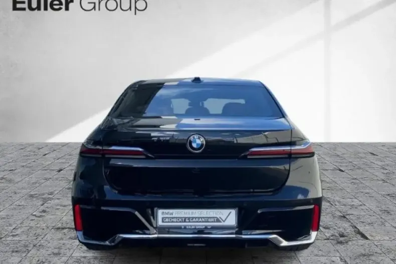 BMW 740 din 2024 cu 32.569 km - oferta BMW156756 - foto 5