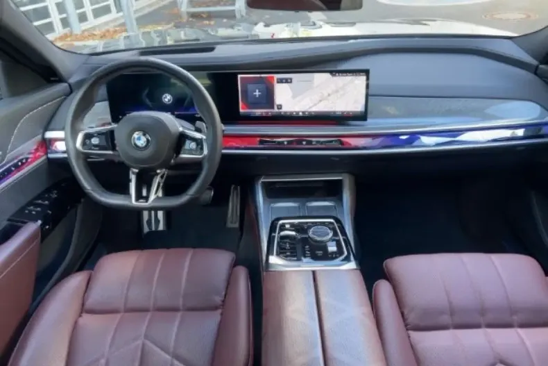 BMW 740 din 2024 cu 32.569 km - oferta BMW156756 - foto 7