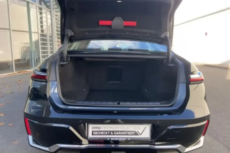 BMW 740 din 2024 cu 32.569 km - oferta BMW156756 - foto 15