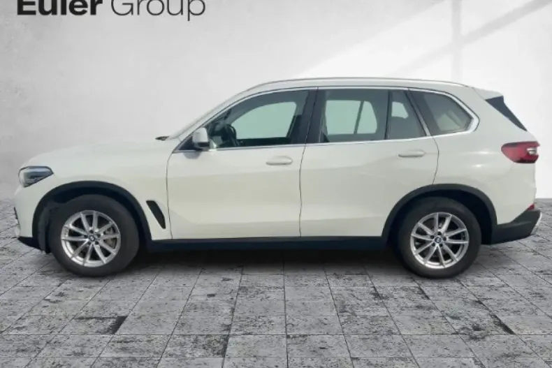 BMW X5 din 2022 cu 65.796 km - oferta BMW156761 - foto 3