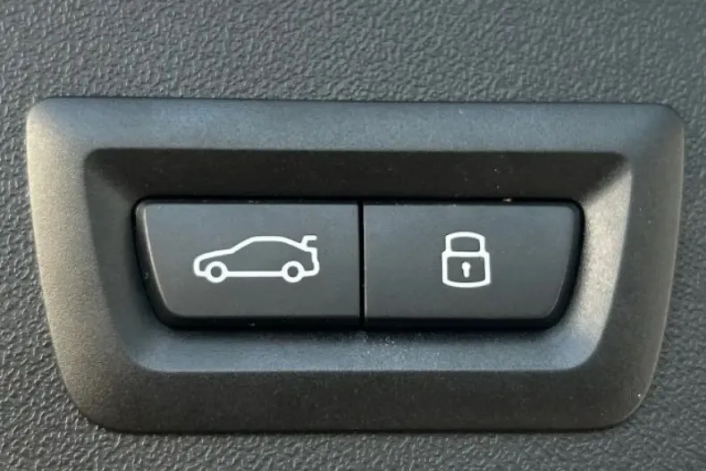 BMW X3 M50 din 2025 cu 25.809 km - oferta BMW156764 - foto 12