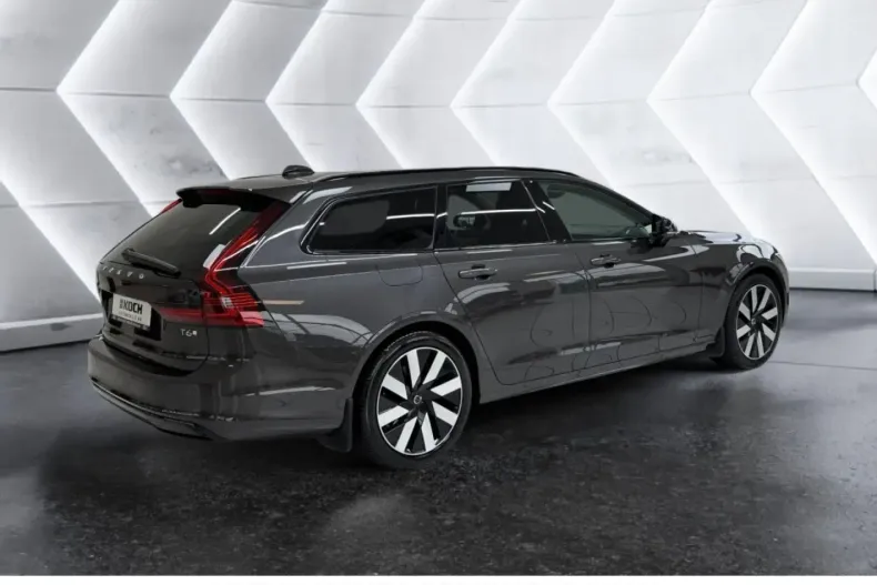 Volvo V90 din 2025 cu 28.842 km - oferta VOL156771 - foto 3