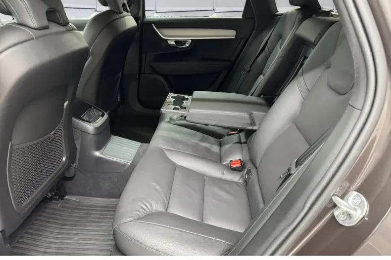 Volvo V90 din 2025 cu 28.842 km - oferta VOL156771 - foto 6