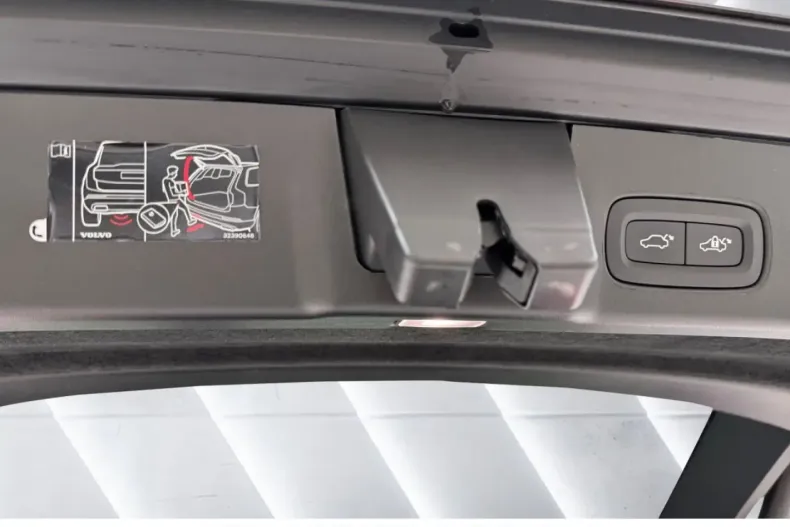 Volvo V90 din 2025 cu 28.842 km - oferta VOL156771 - foto 16