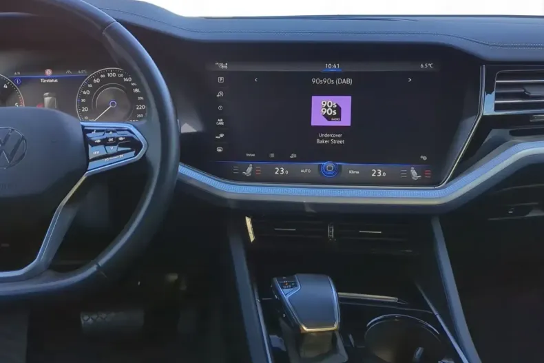 Volkswagen Touareg din 2023 cu 49.900 km - oferta VOL156773 - foto 6