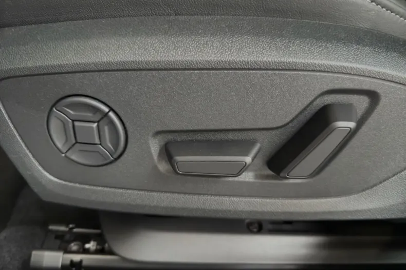 Audi S3 din 2024 cu 6.399 km - oferta AUD156774 - foto 15