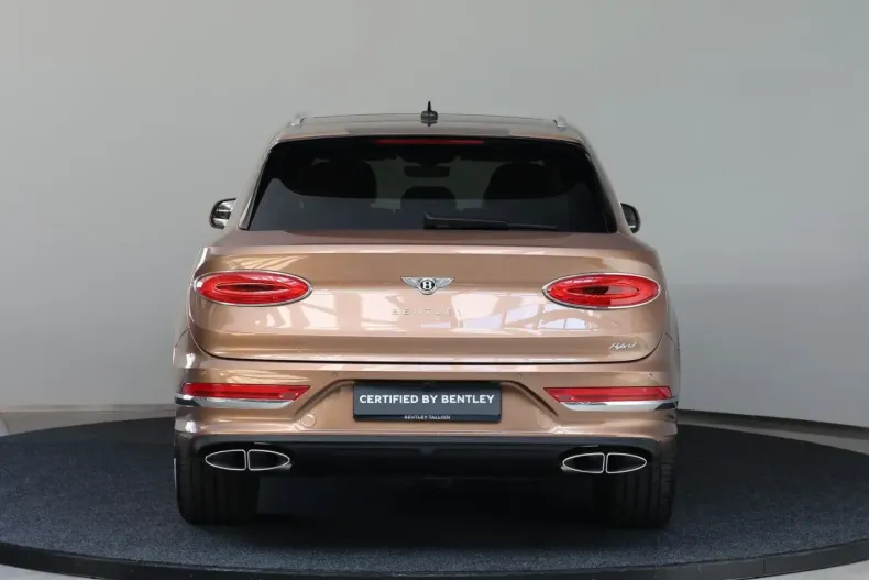 Bentley Bentayga din 2023 cu 18.628 km - oferta BEN156777 - foto 4