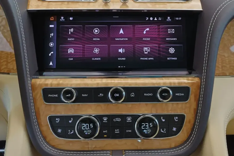 Bentley Bentayga din 2023 cu 18.628 km - oferta BEN156777 - foto 14