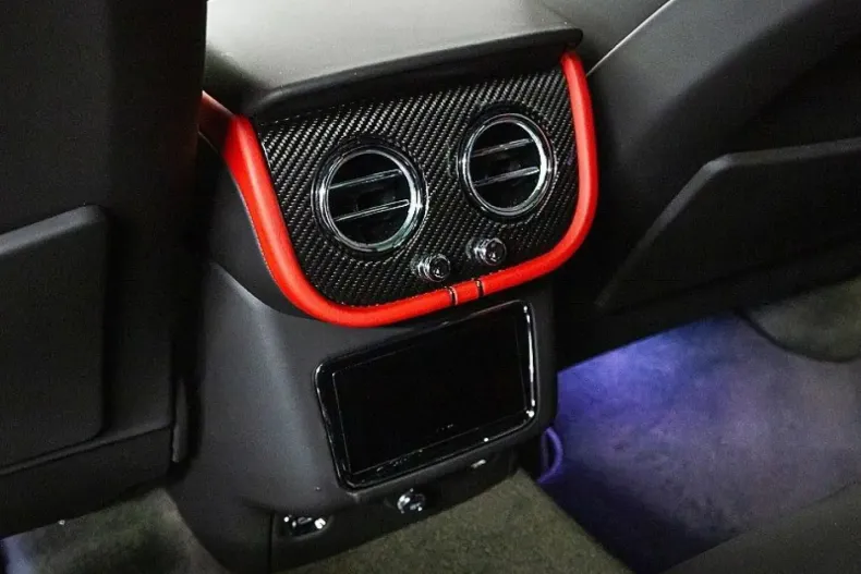 Bentley Bentayga din 2023 cu 29.990 km - oferta BEN156779 - foto 8