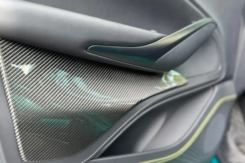 Aston Martin DBX din 2024 cu 11.200 km - oferta AST156780 - foto 27