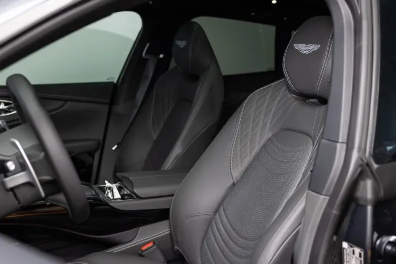 Aston Martin DBX din 2024 cu 15.000 km - oferta AST156782 - foto 11