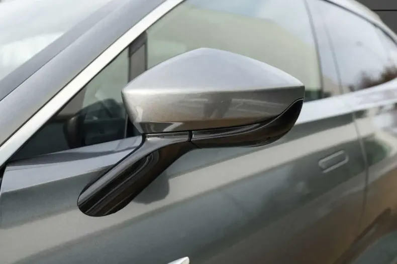 Aston Martin DBX din 2024 cu 45.900 km - oferta AST156784 - foto 10