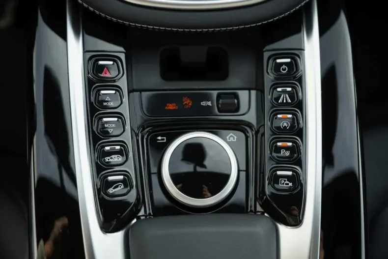 Aston Martin DBX din 2024 cu 45.900 km - oferta AST156784 - foto 18