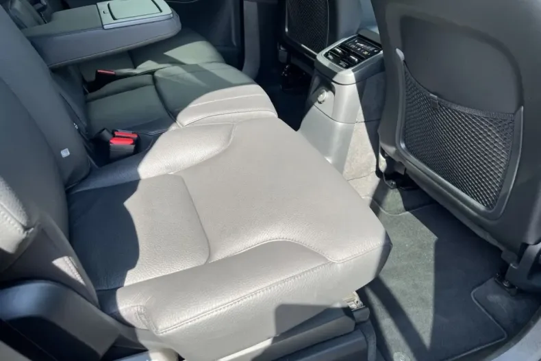 Volvo XC90 din 2024 cu 26.304 km - oferta VOL156785 - foto 19