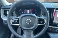 Volvo XC60 din 2023 cu 20.502 km - oferta VOL156786 - foto 8