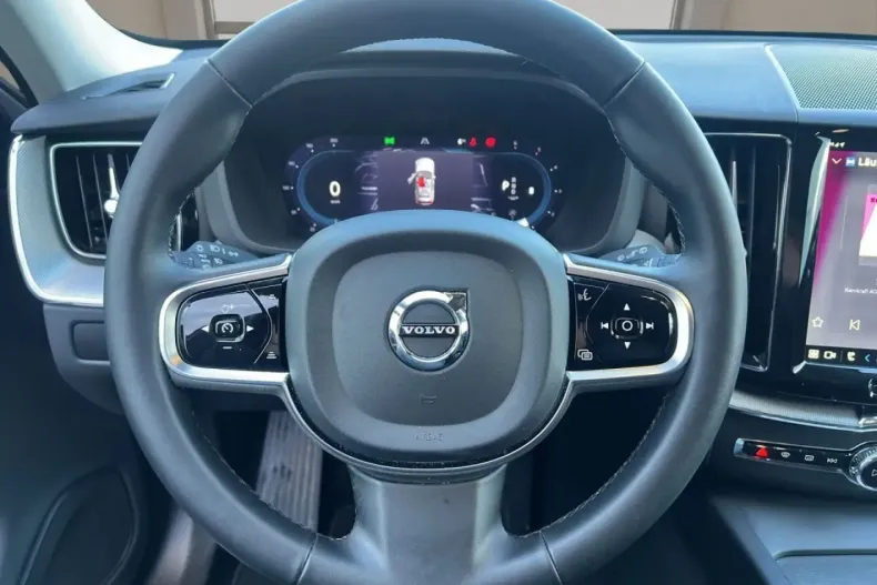 Volvo XC60 din 2023 cu 20.502 km - oferta VOL156786 - foto 8