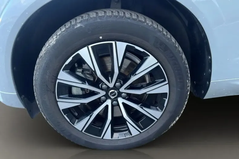 Volvo XC60 din 2023 cu 20.502 km - oferta VOL156786 - foto 14