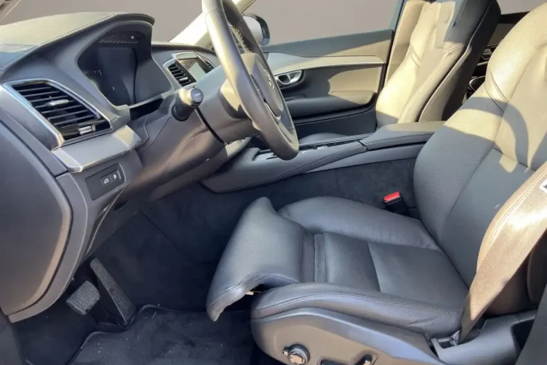 Volvo XC90 din 2024 cu 27.042 km - oferta VOL156788 - foto 6