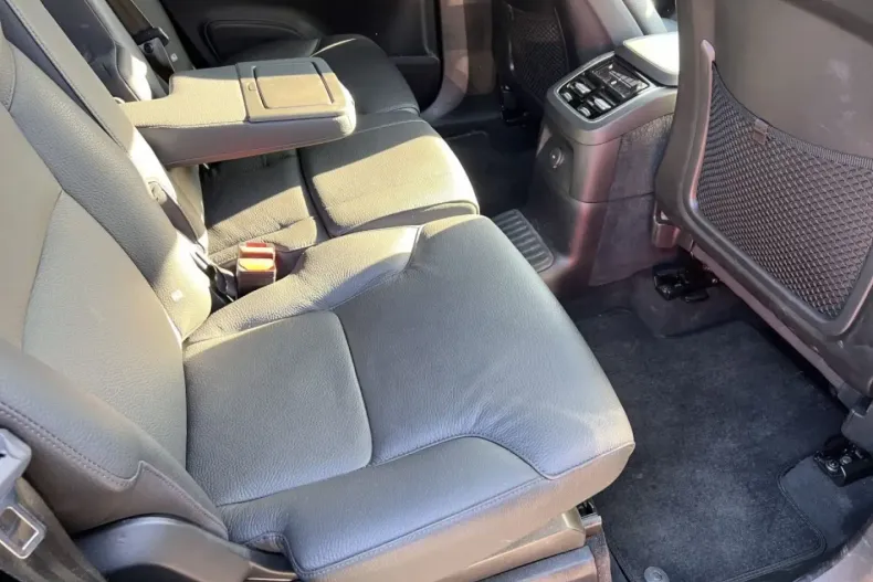 Volvo XC90 din 2024 cu 27.042 km - oferta VOL156788 - foto 19