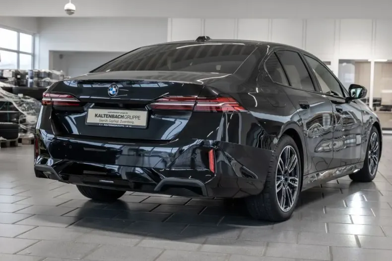 BMW 520 din 2024 cu 36.177 km - oferta BMW156794 - foto 6