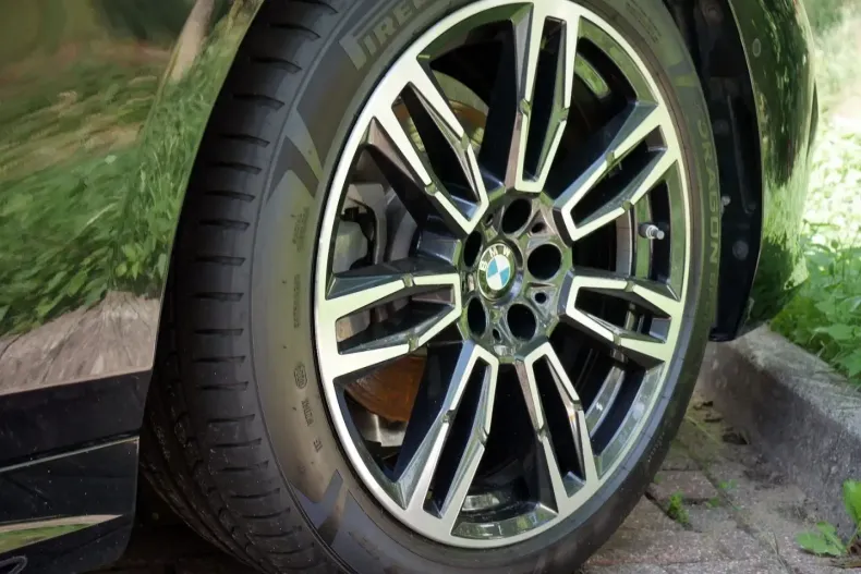 BMW 520 din 2024 cu 5.913 km - oferta BMW156795 - foto 6