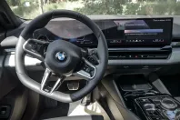 BMW 520 din 2024 cu 5.913 km - oferta BMW156795 - foto 11