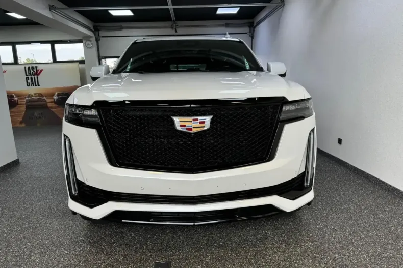 Cadillac Escalade din 2022 cu 42.566 km - oferta CAD156797 - foto 2