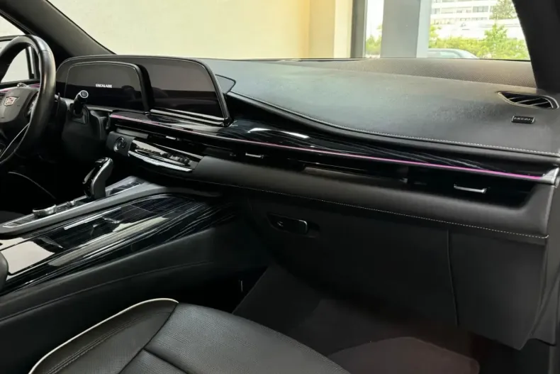 Cadillac Escalade din 2022 cu 42.566 km - oferta CAD156797 - foto 14