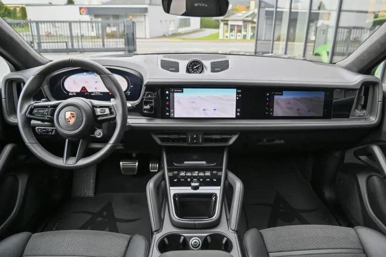 Porsche Cayenne din 2024 cu 23.040 km - oferta POR156805 - foto 10