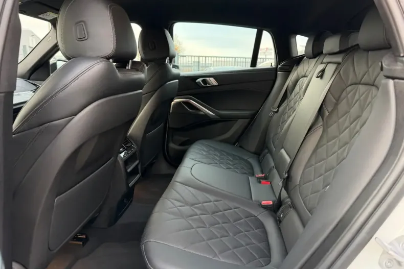 BMW X6 din 2023 cu 28.205 km - oferta BMW156807 - foto 14