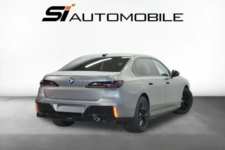 BMW 750 din 2023 cu 70.000 km - oferta BMW156808 - foto 3