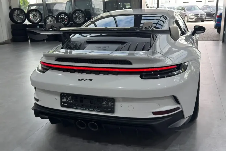 Porsche 992 din 2022 cu 30.000 km - oferta POR156811 - foto 8