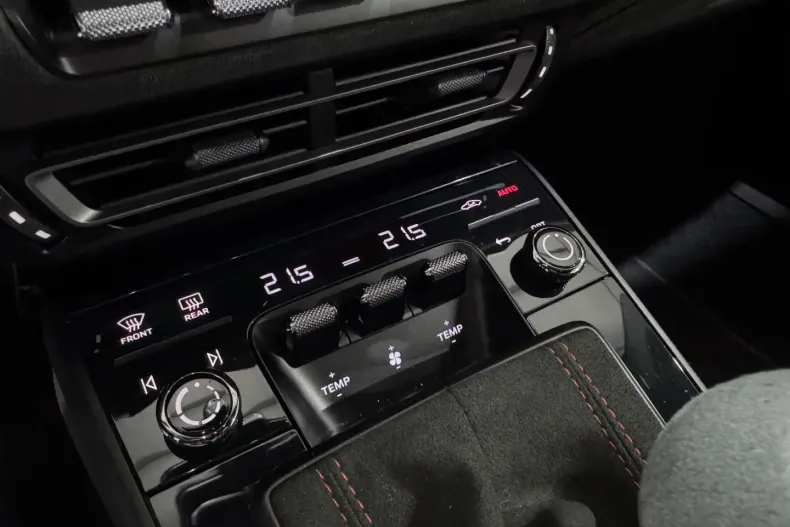 Porsche 992 din 2022 cu 30.000 km - oferta POR156811 - foto 32