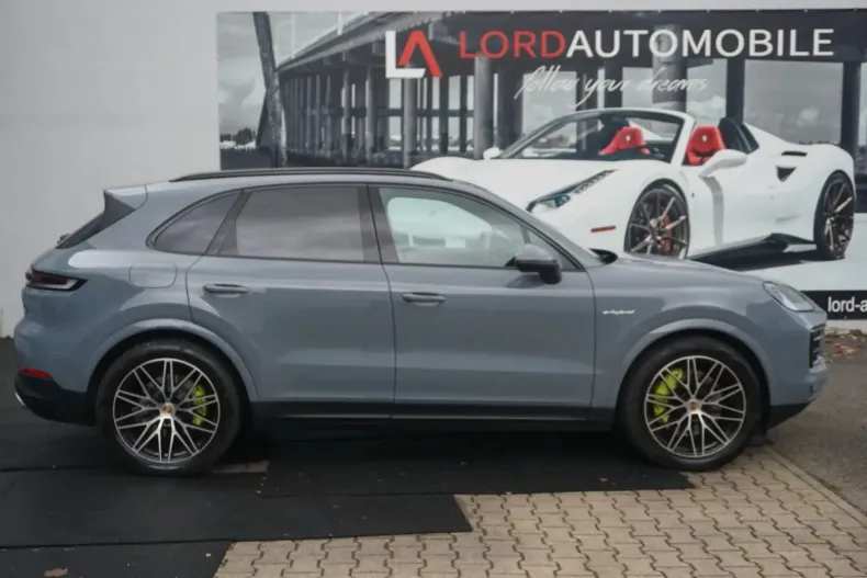 Porsche Cayenne din 2024 cu 17.985 km - oferta POR156812 - foto 8