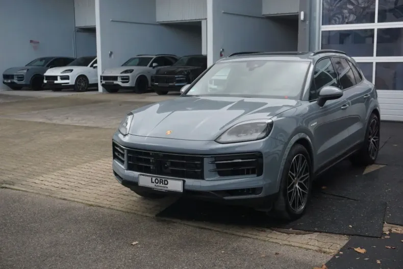Porsche Cayenne din 2024 cu 17.985 km - oferta POR156812 - foto 14