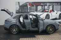 Porsche Cayenne din 2024 cu 17.985 km - oferta POR156812 - foto 17